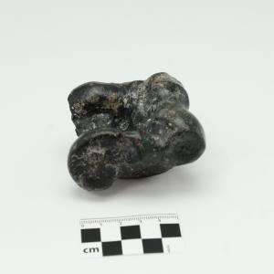 0011 Astrágalo de bisonte B